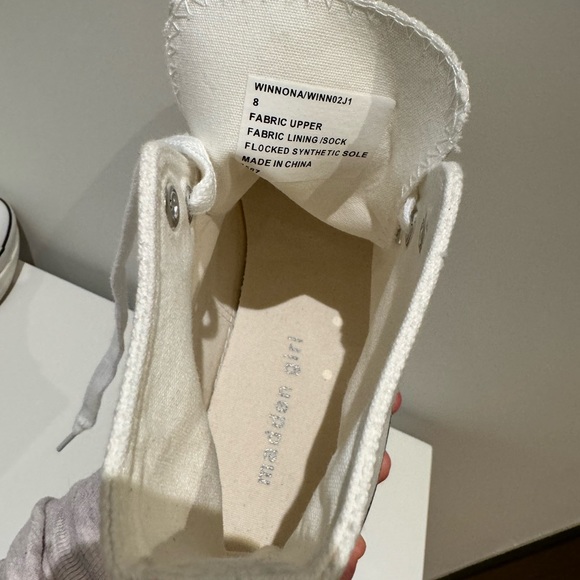 NEW Madden Girl Winnona High-Top Sneakers - Picture 7 of 7